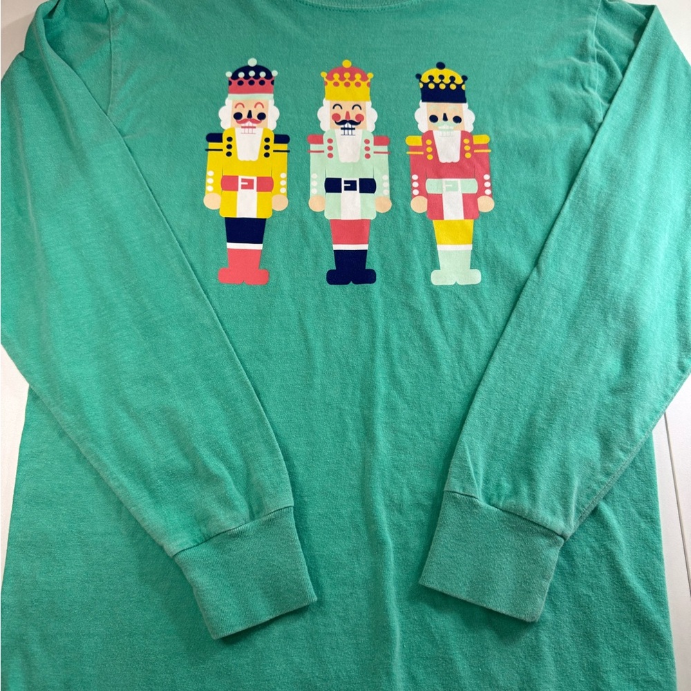 Small Nutcracker Christmas Long Sleeve Tee Distressed Size Small Green NWT